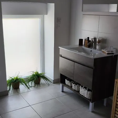 Nyaraló Le Saj Emieville